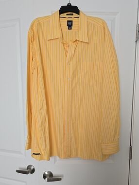 GAP Men's Yellow Multi-Stripe Dress Shirt